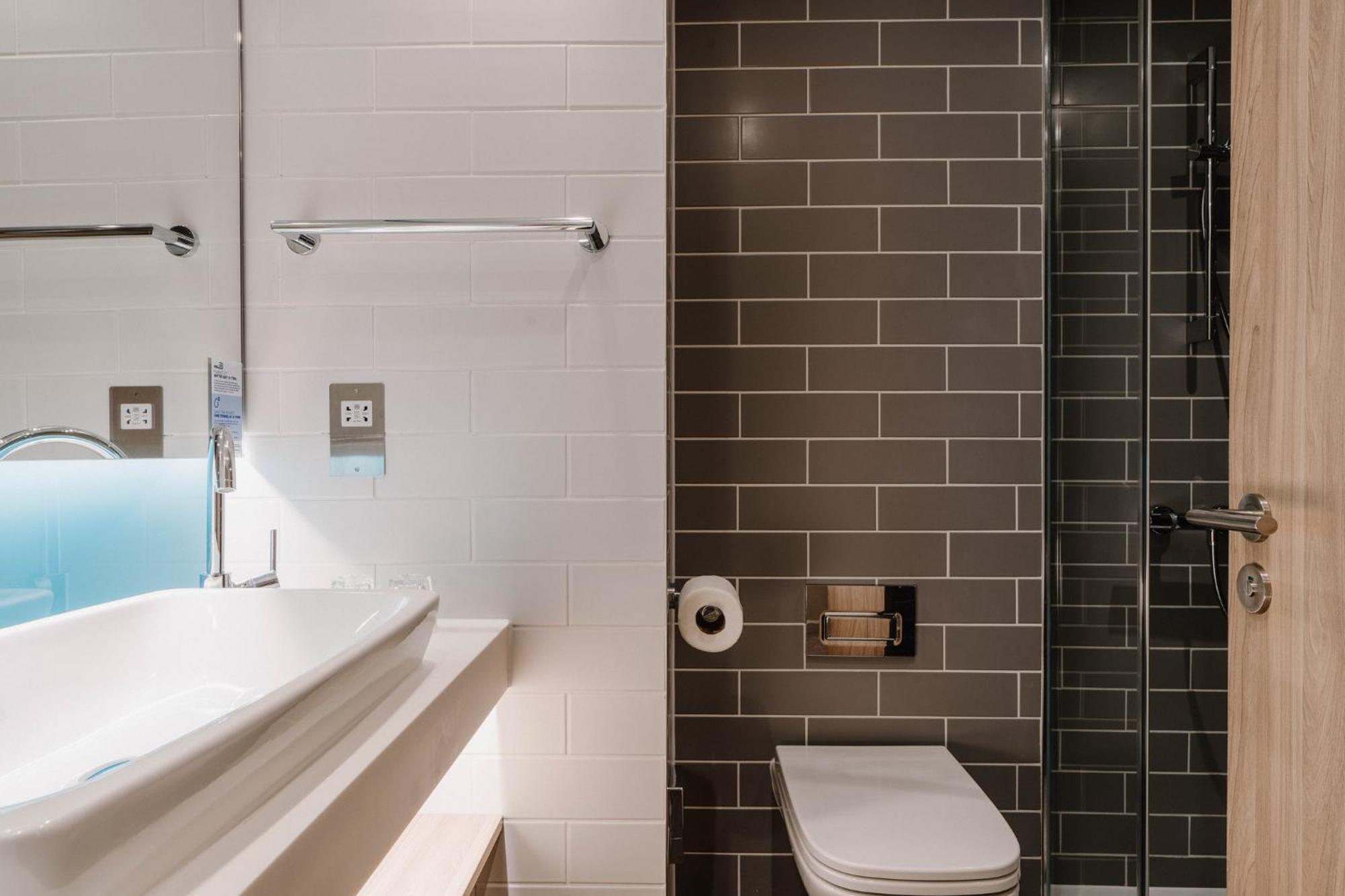 Holiday Inn Express Liverpool - Central By Ihg 外观 照片